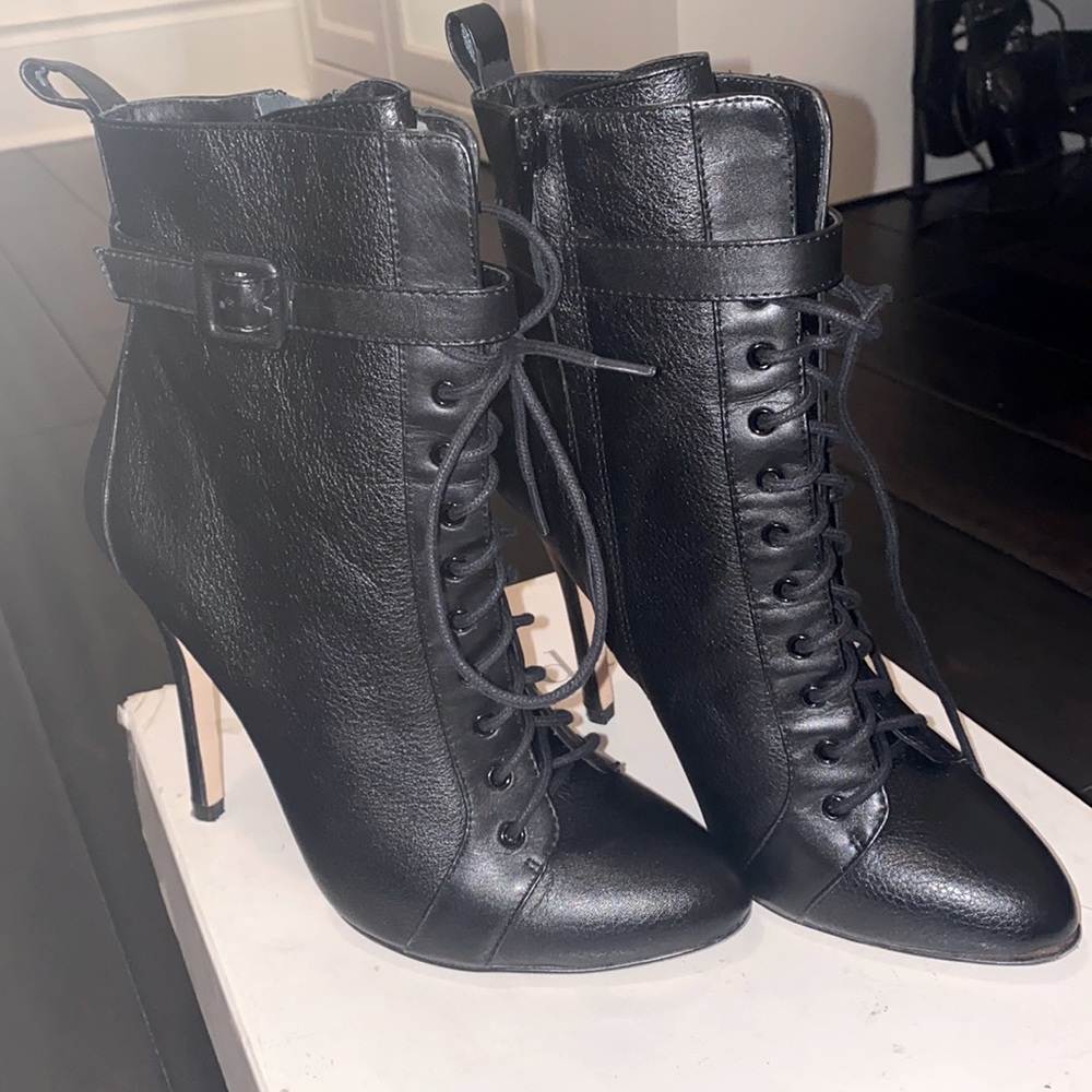 CHARLES DAVID Stiletto Leather Booties Size 6.5